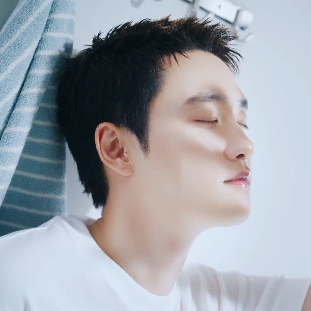 A moment captured by D.O. (EXO)'s fan