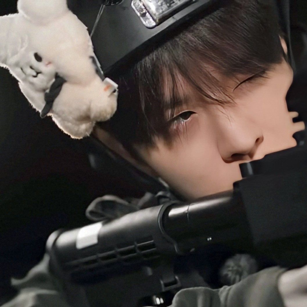 升玟 (Stray Kids)的最新照片