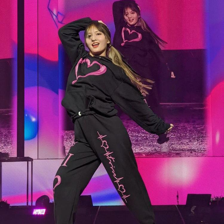 Recent activity shot of Momo (TWICE)