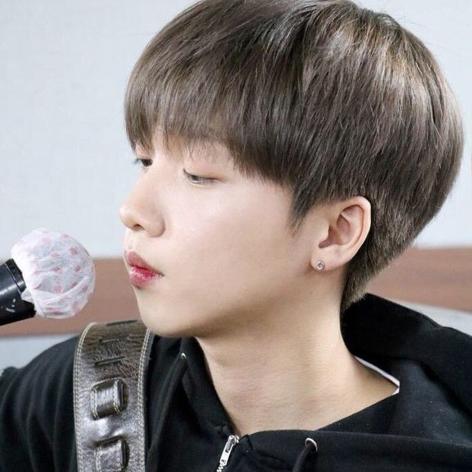 Latest photo of Jeong Sewoon