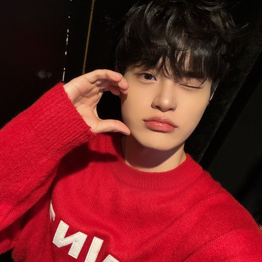 Behind-the-scenes cut of Lee Daehwi (AB6IX)