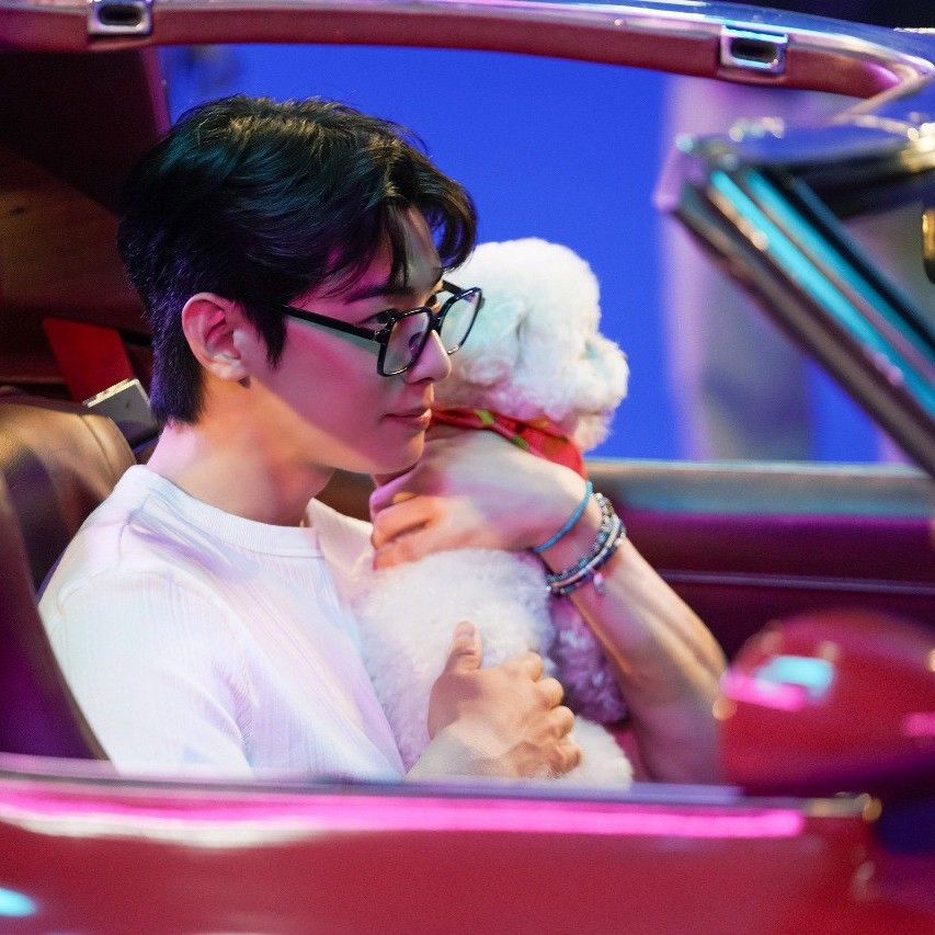 A moment captured by Eunwoo (ASTRO)'s fan