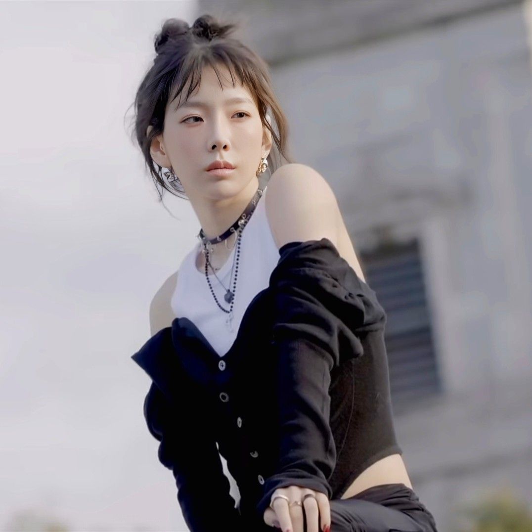 A moment captured by Taeyeon (Girls' Generation)'s fan