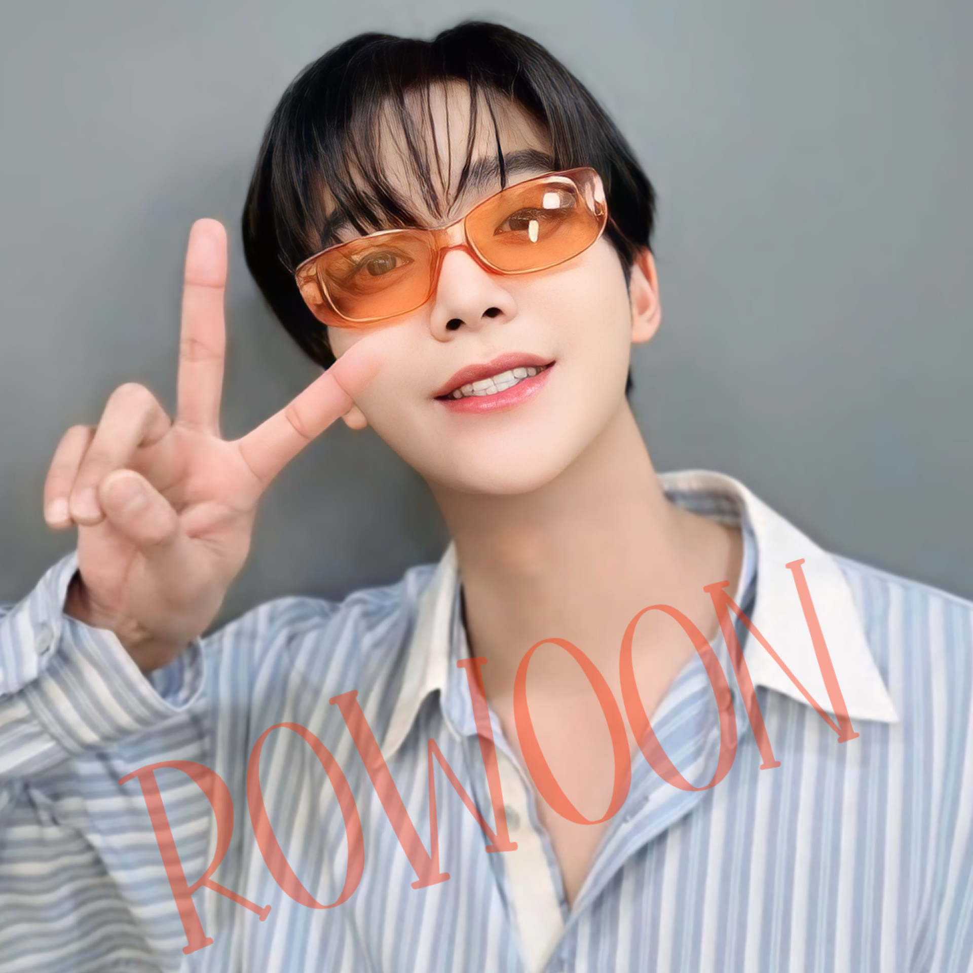 A moment captured by Rowoon's fan