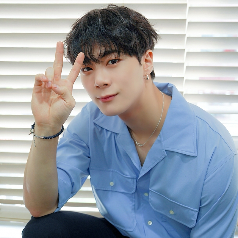 A moment captured by Moonbin (ASTRO)'s fan