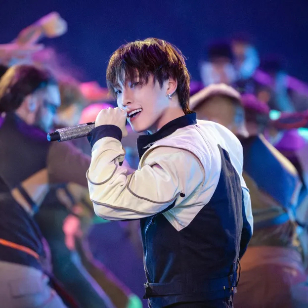 Latest photo of Dino (SEVENTEEN)