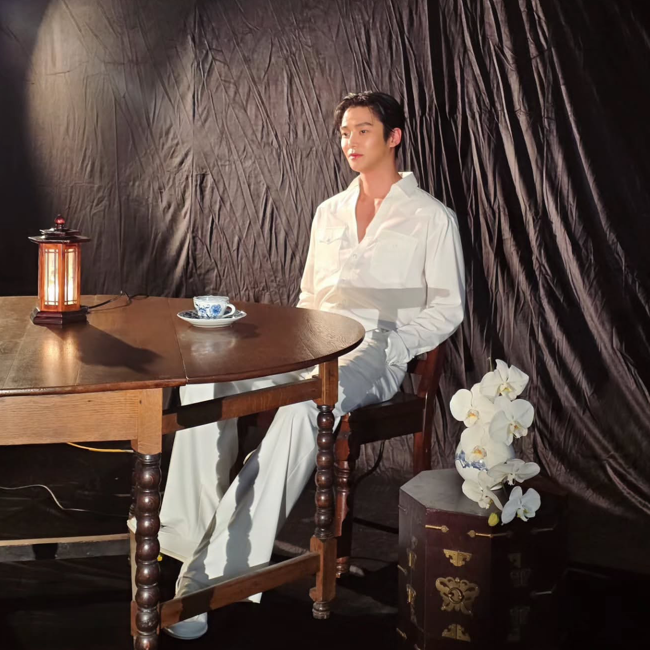 로운의 최신 사진