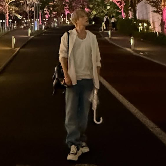 Recent activity shot of JAY (iKON)