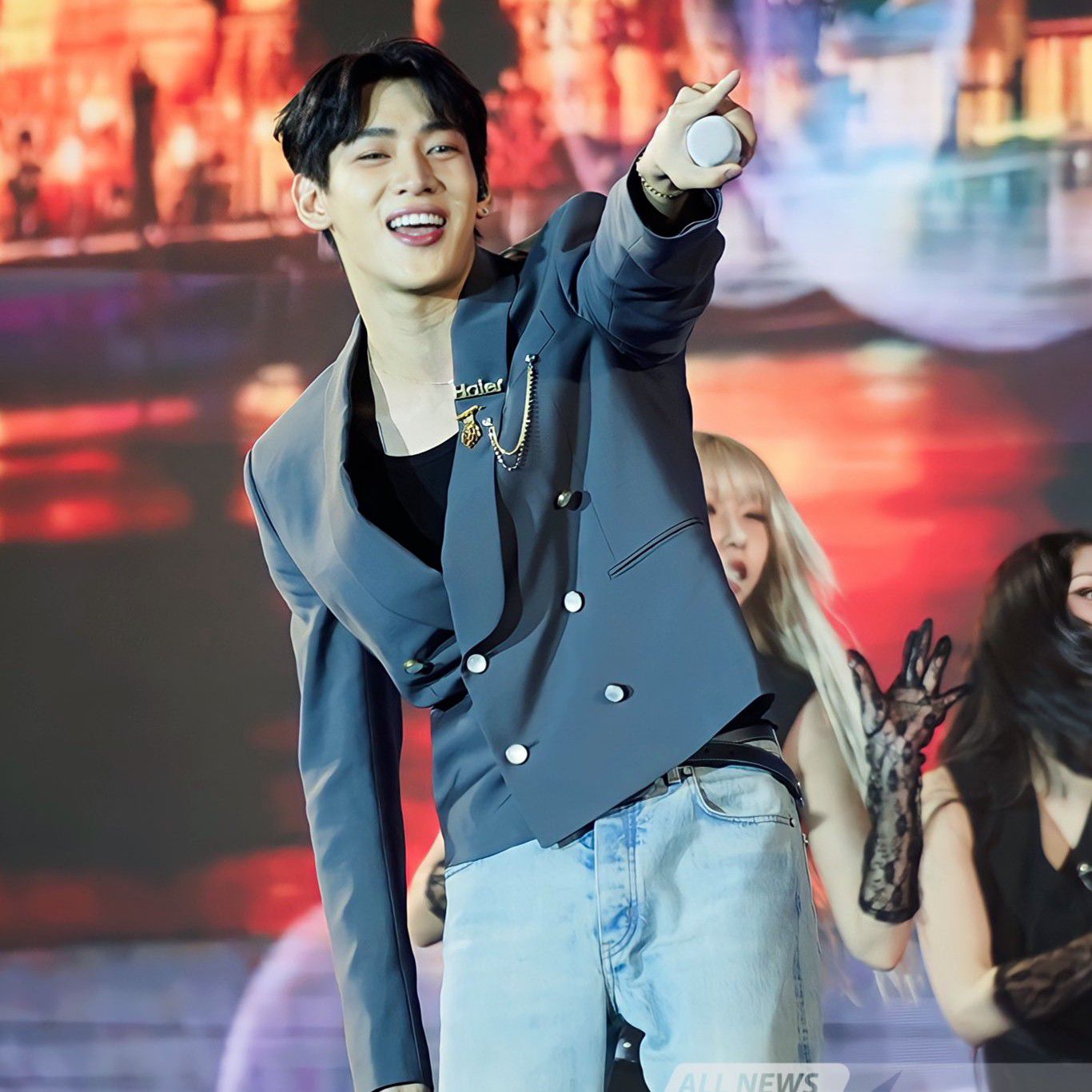 A moment captured by Bambam (GOT7)'s fan