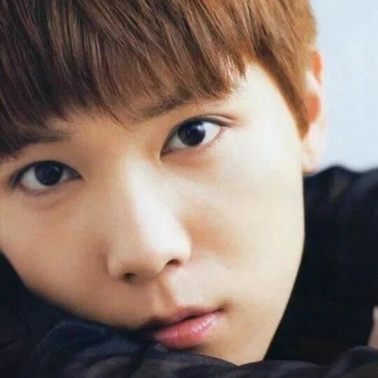 A moment captured by Lee Honggi (FTIsland)'s fan