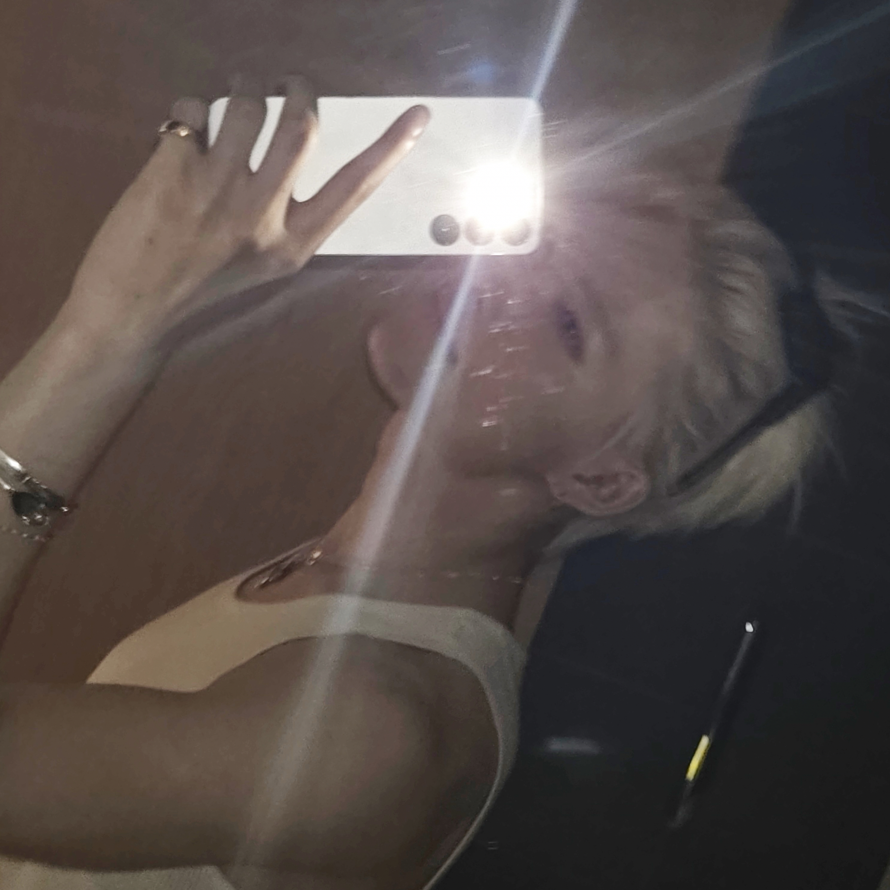 NI-KI (ENHYPEN)的幕後花絮