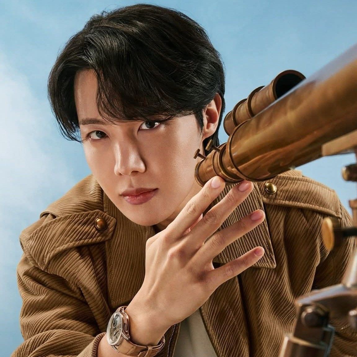 J-hope (防弹少年团)的最新照片