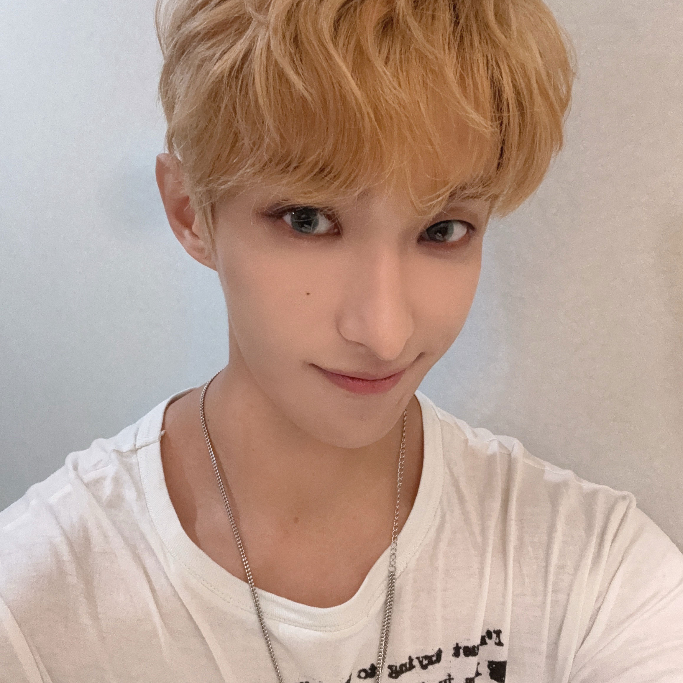 Latest photo of DK (SEVENTEEN)