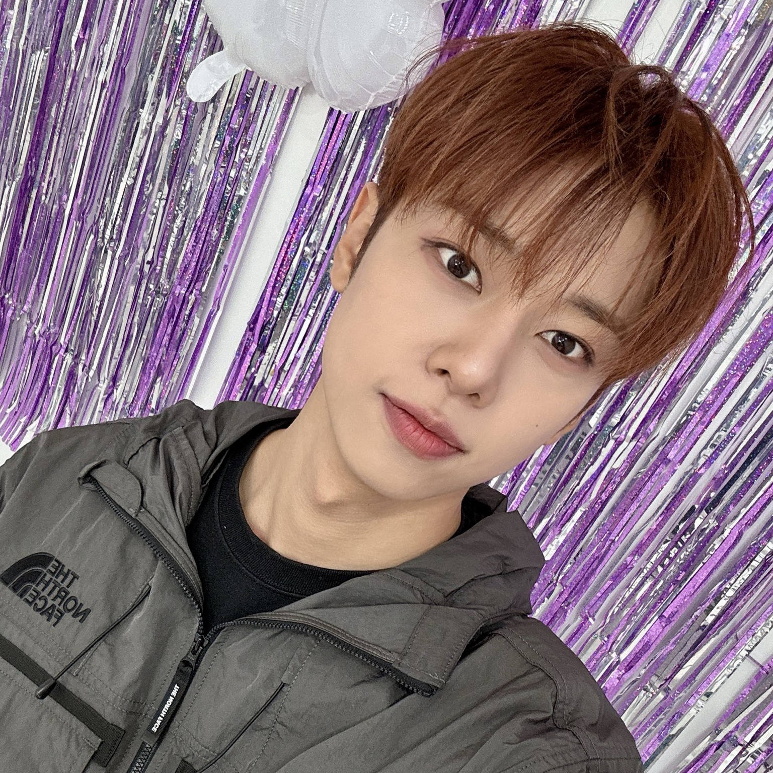 A moment captured by Kim Donghyun (AB6IX)'s fan