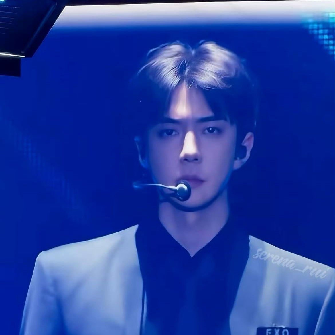 세훈 (EXO)의 비하인드 컷