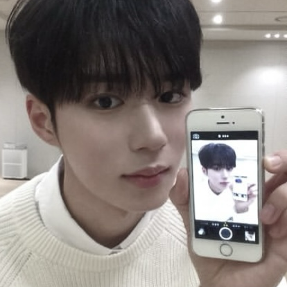 Recent activity shot of Kim Junseo (ALPHA DRIVE ONE)