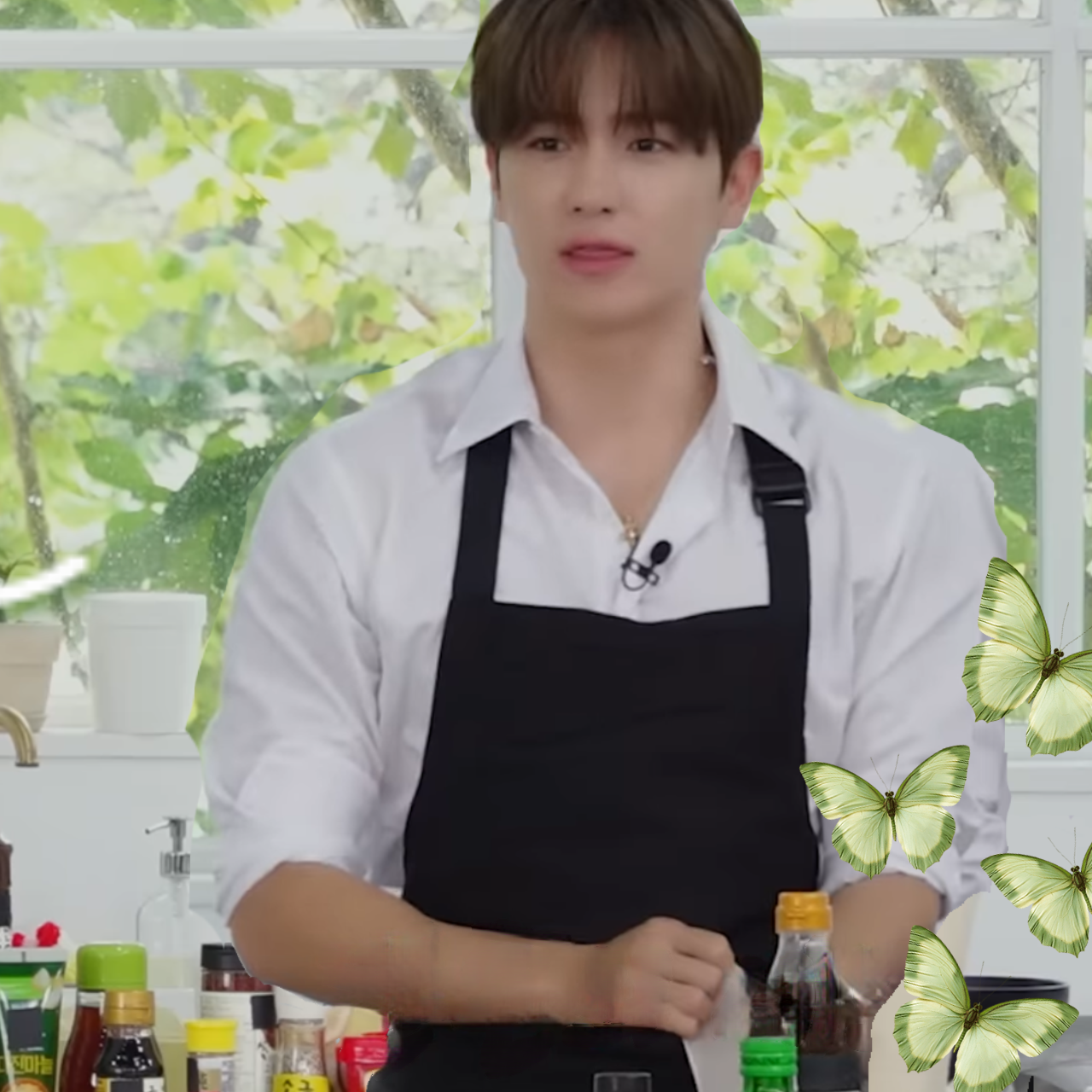 Recent activity shot of Hyunjae (THE BOYZ)