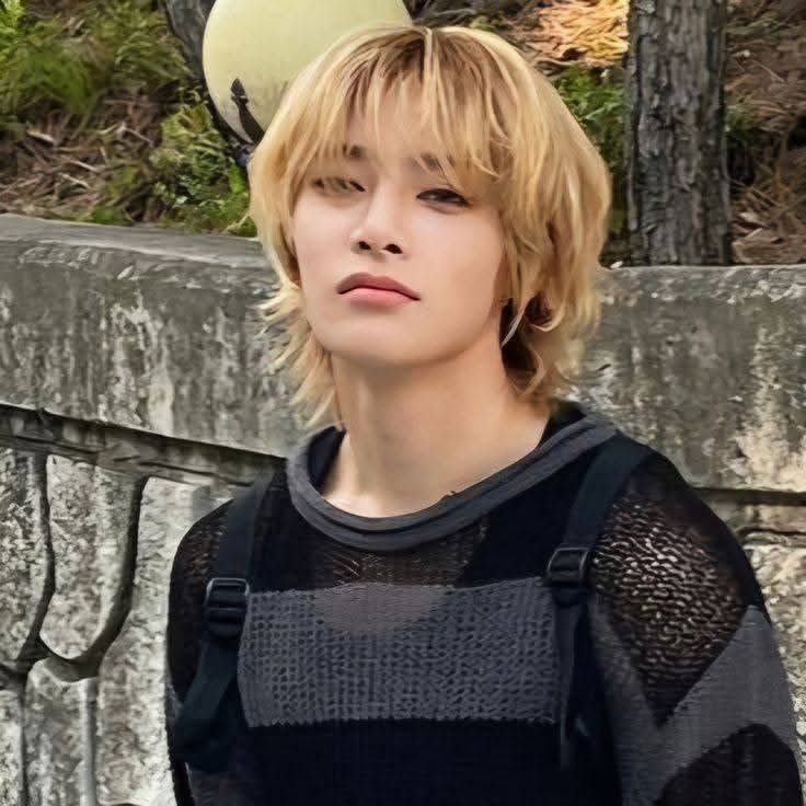 Behind-the-scenes cut of I.N (Stray Kids)