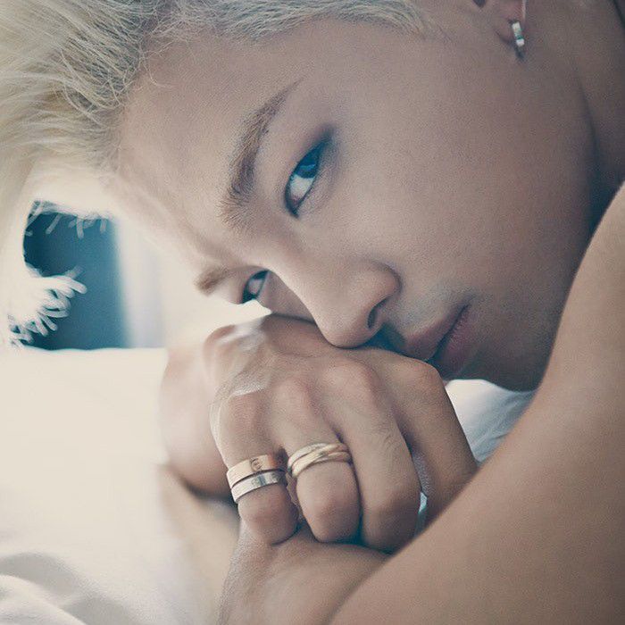 Recent activity shot of Taeyang (BIGBANG)