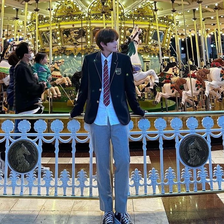 A moment captured by Jang Haneum's fan