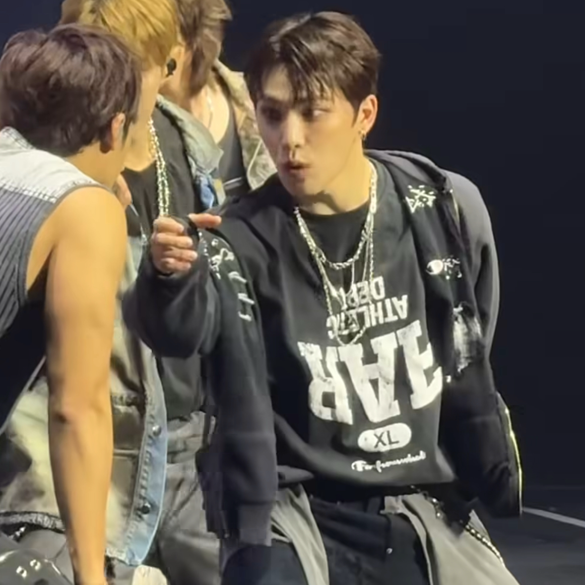 Latest photo of Dino (SEVENTEEN)