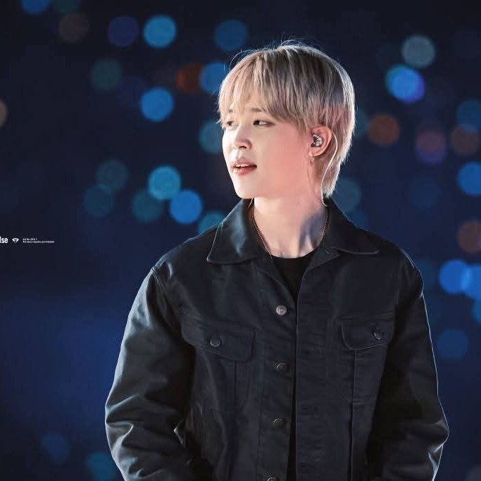 Foto aktivitas terbaru Jimin (BTS)