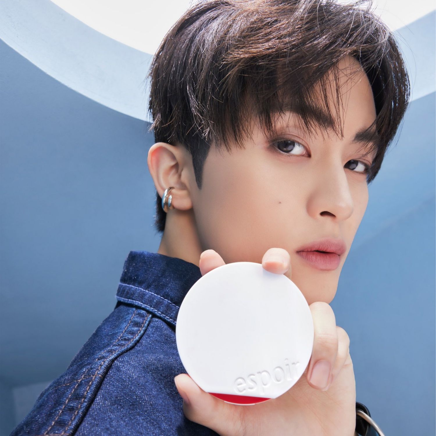 Behind-the-scenes cut of Mark (NCT 127, NCT DREAM)
