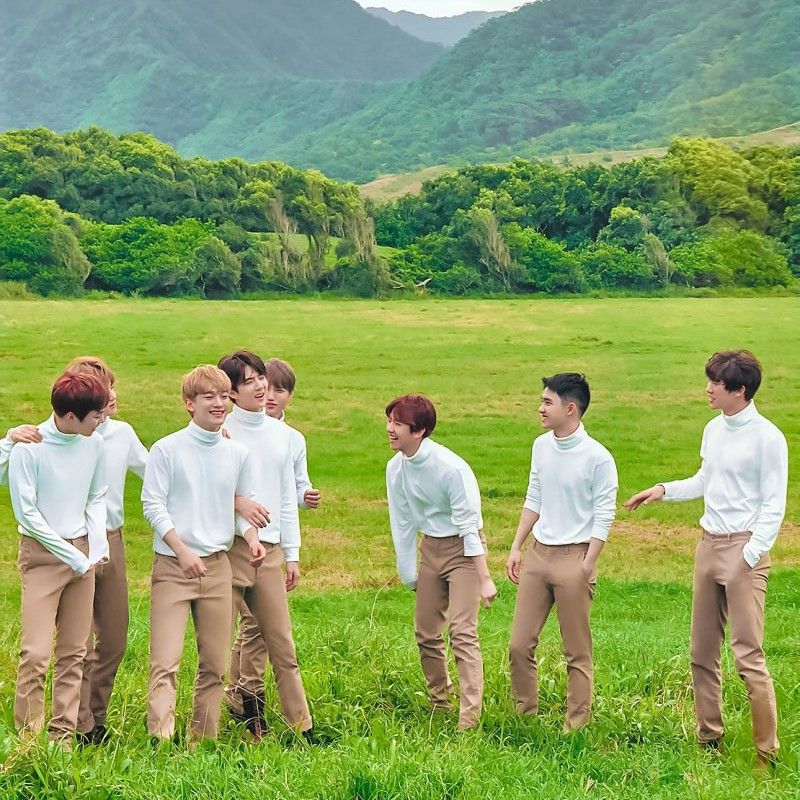 A moment captured by EXO's fan