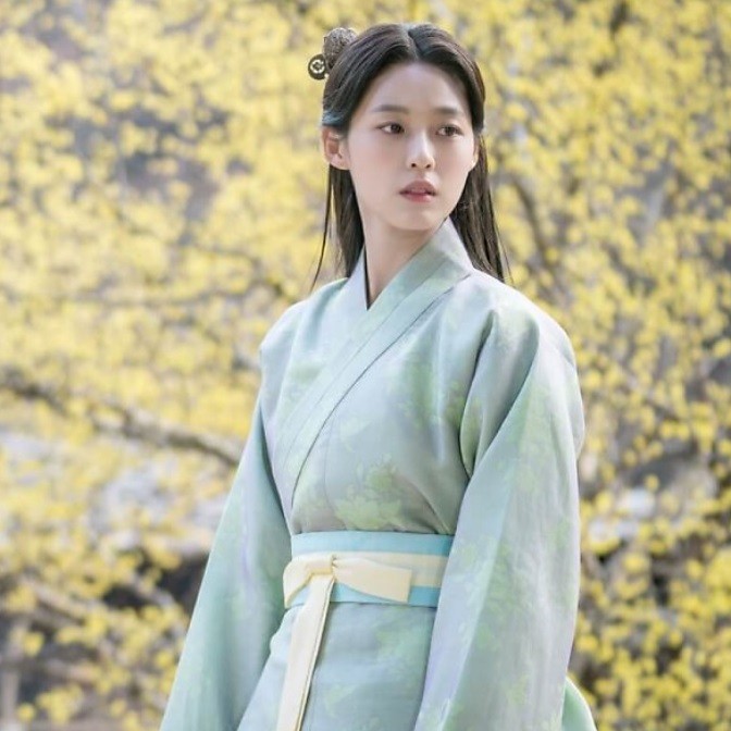 A moment captured by Seolhyun (AOA)'s fan