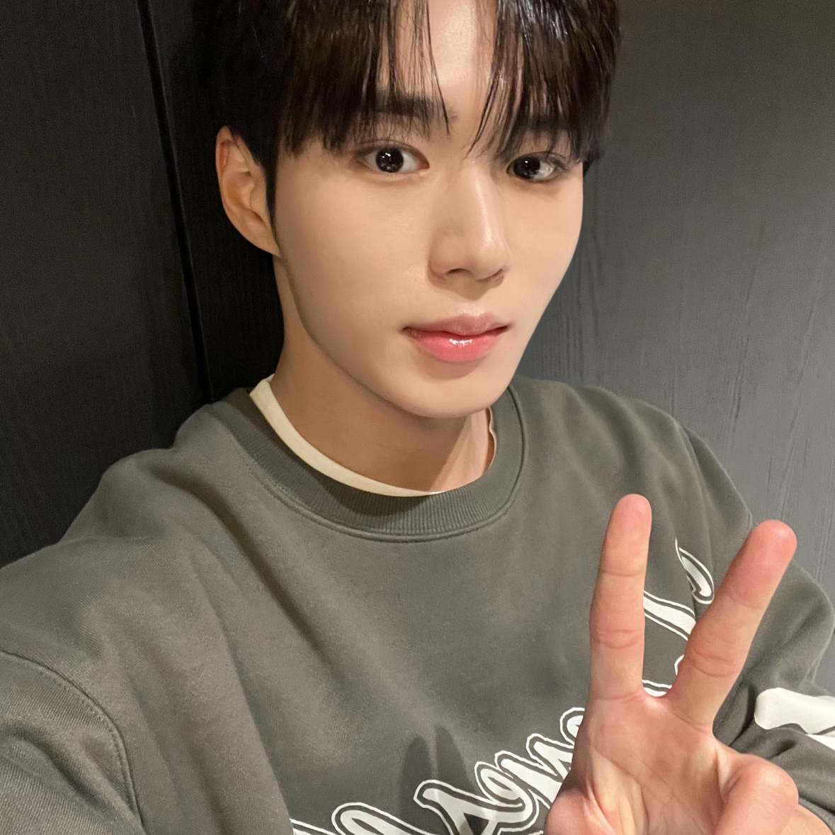 Recent activity shot of Kim Junseo (ALPHA DRIVE ONE)