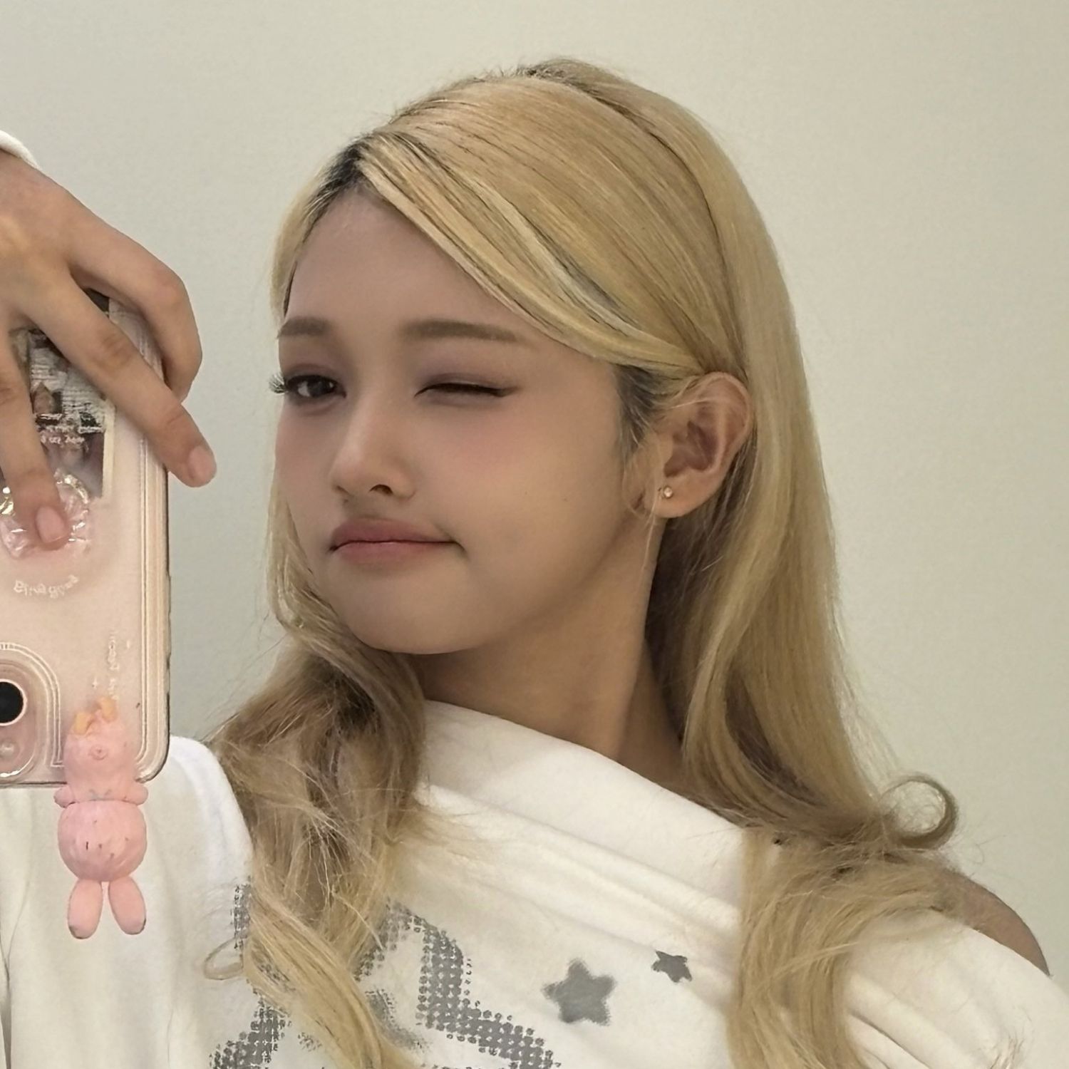 Behind-the-scenes cut of Gehlee (UNIS)