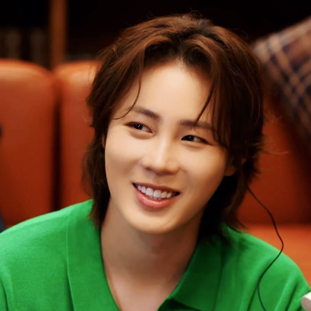 Recent activity shot of Ha Sungwoon