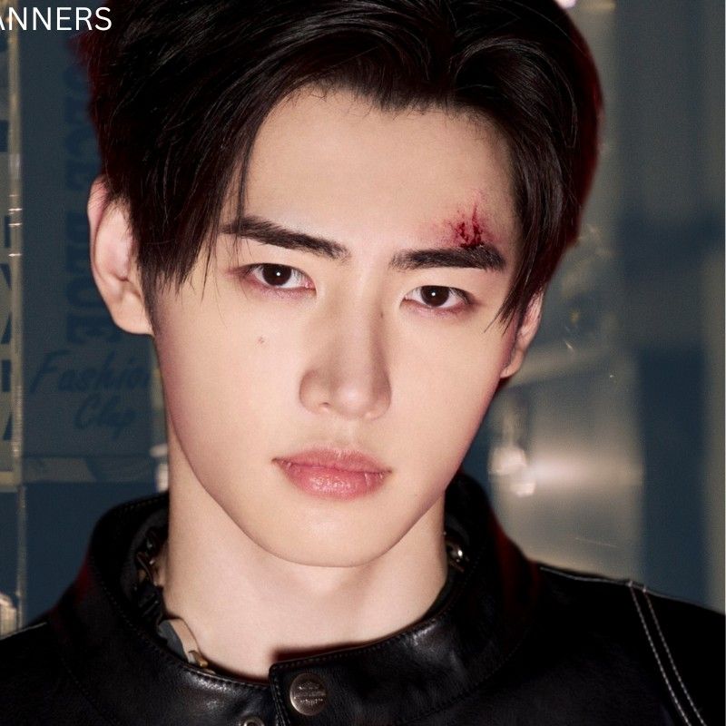 성훈 (ENHYPEN)의 최신 사진