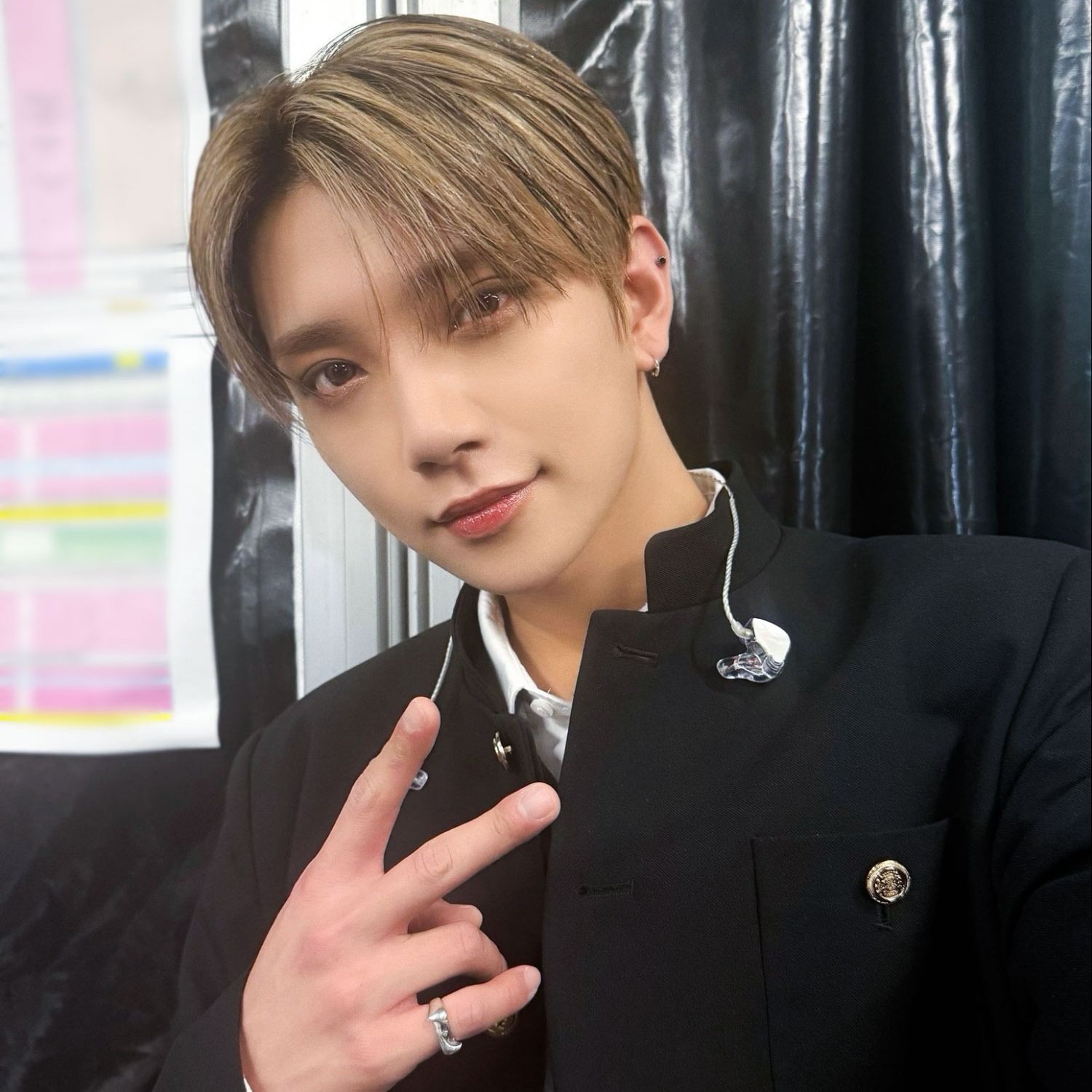 A moment captured by Joshua (SEVENTEEN)'s fan