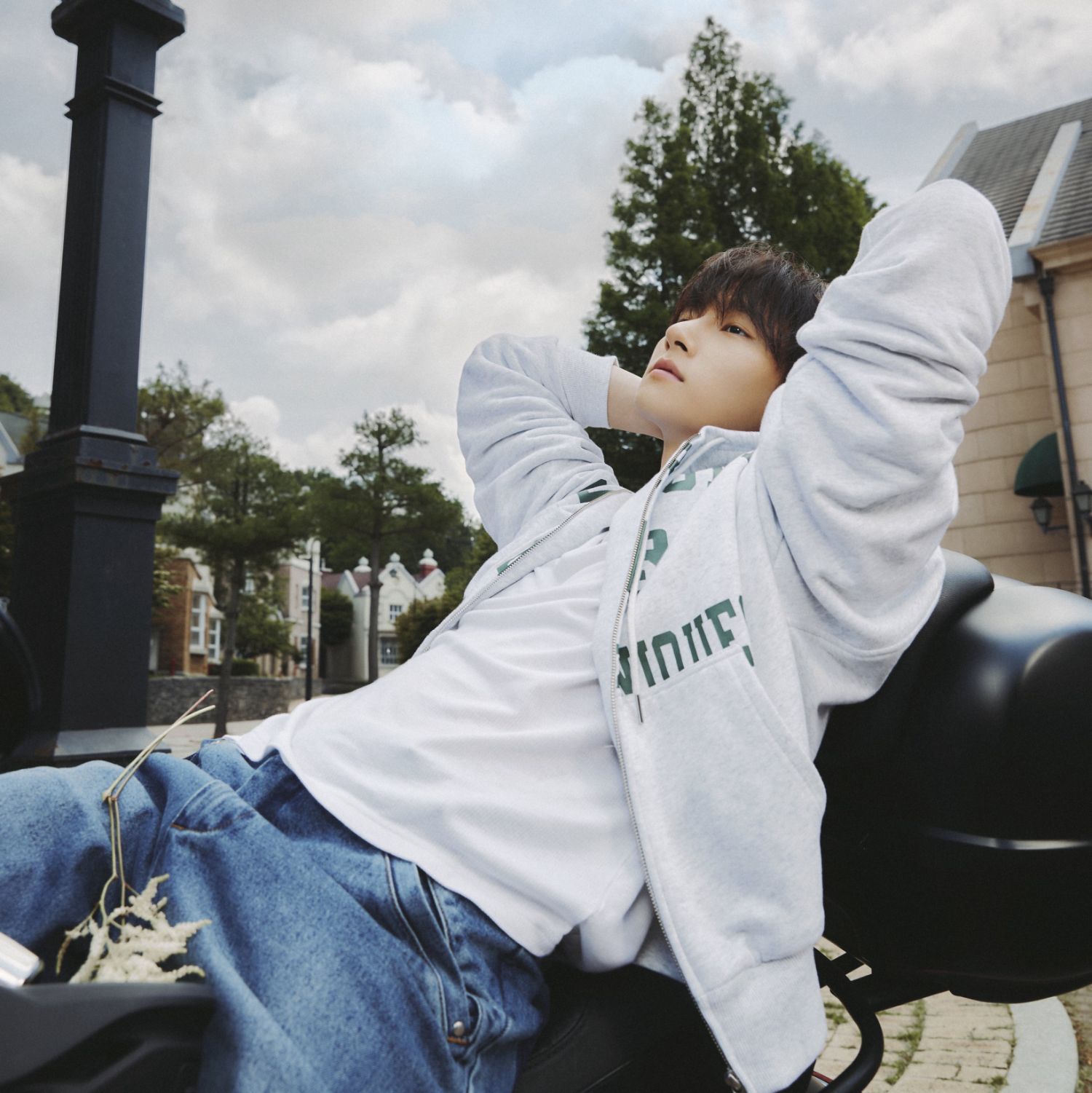 Behind-the-scenes cut of I.M (MONSTA X)