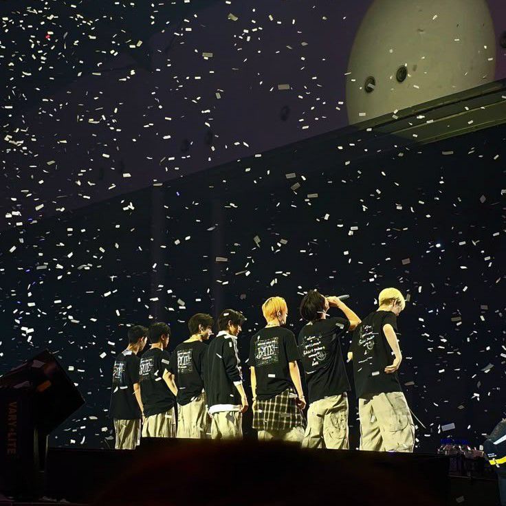 ENHYPEN의 최신 사진