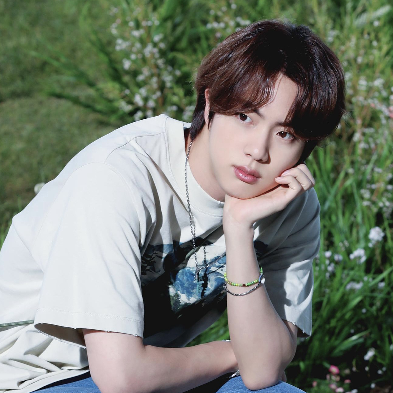 ジン (BTS)の最新写真