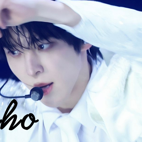 Recent activity shot of Yunho (ATEEZ)