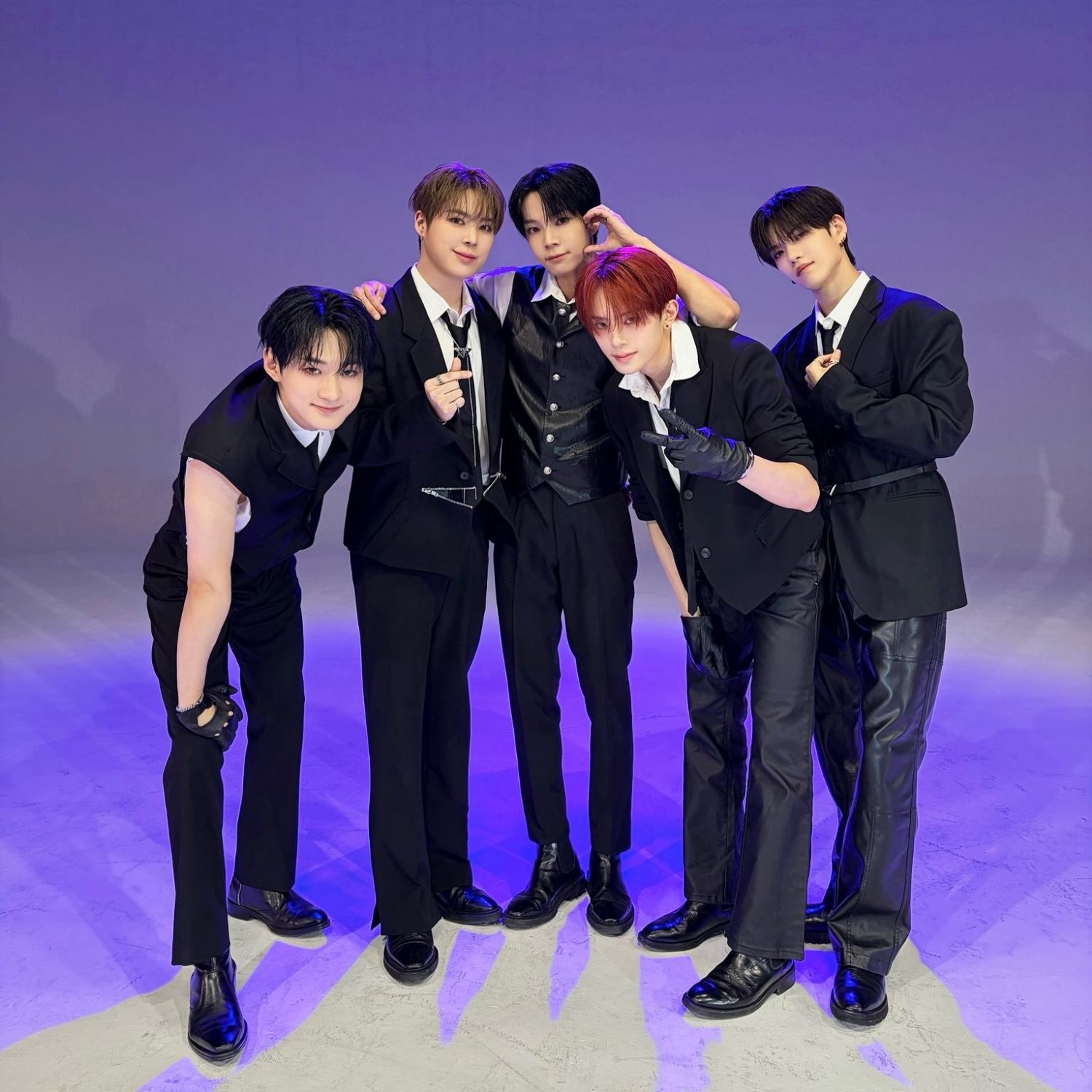 Recent activity shot of VERIVERY