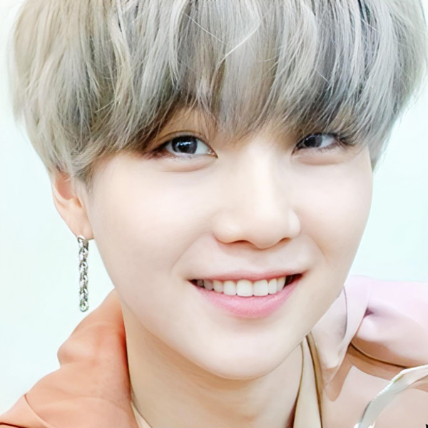 Latest photo of SUGA (BTS)