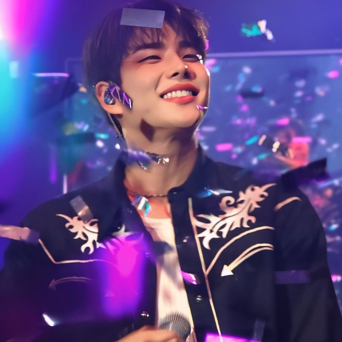 Behind-the-scenes cut of MJ (ASTRO)