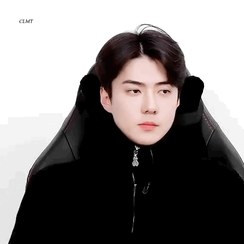 Behind-the-scenes cut of Sehun (EXO)
