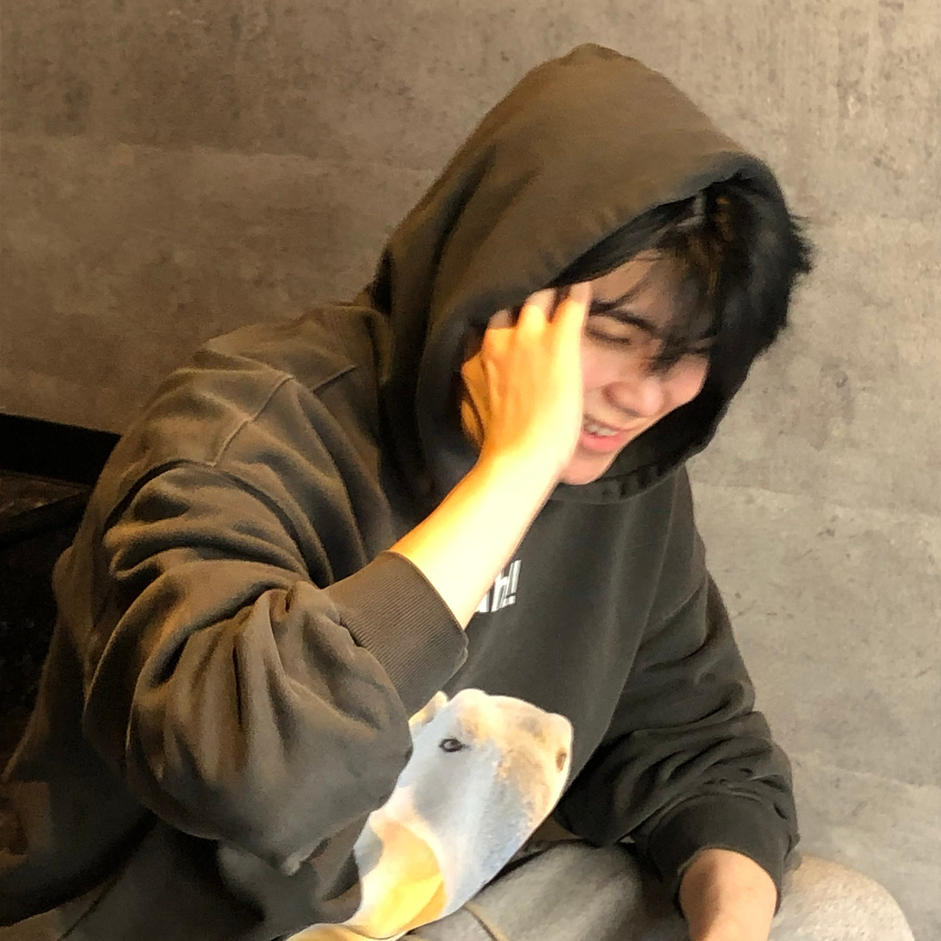 A moment captured by Park Gunwook (ZEROBASEONE)'s fan