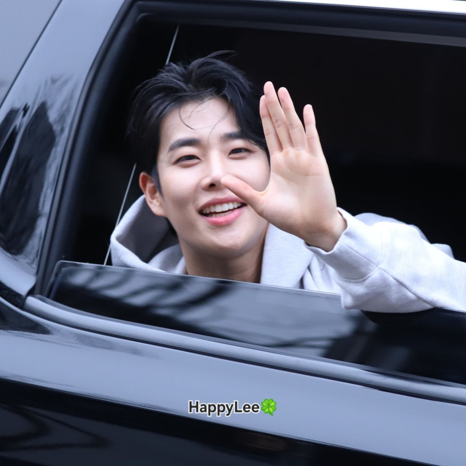 Latest photo of MJ (ASTRO)