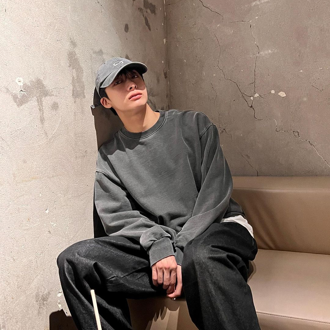 Latest photo of Hyungwon (MONSTA X)