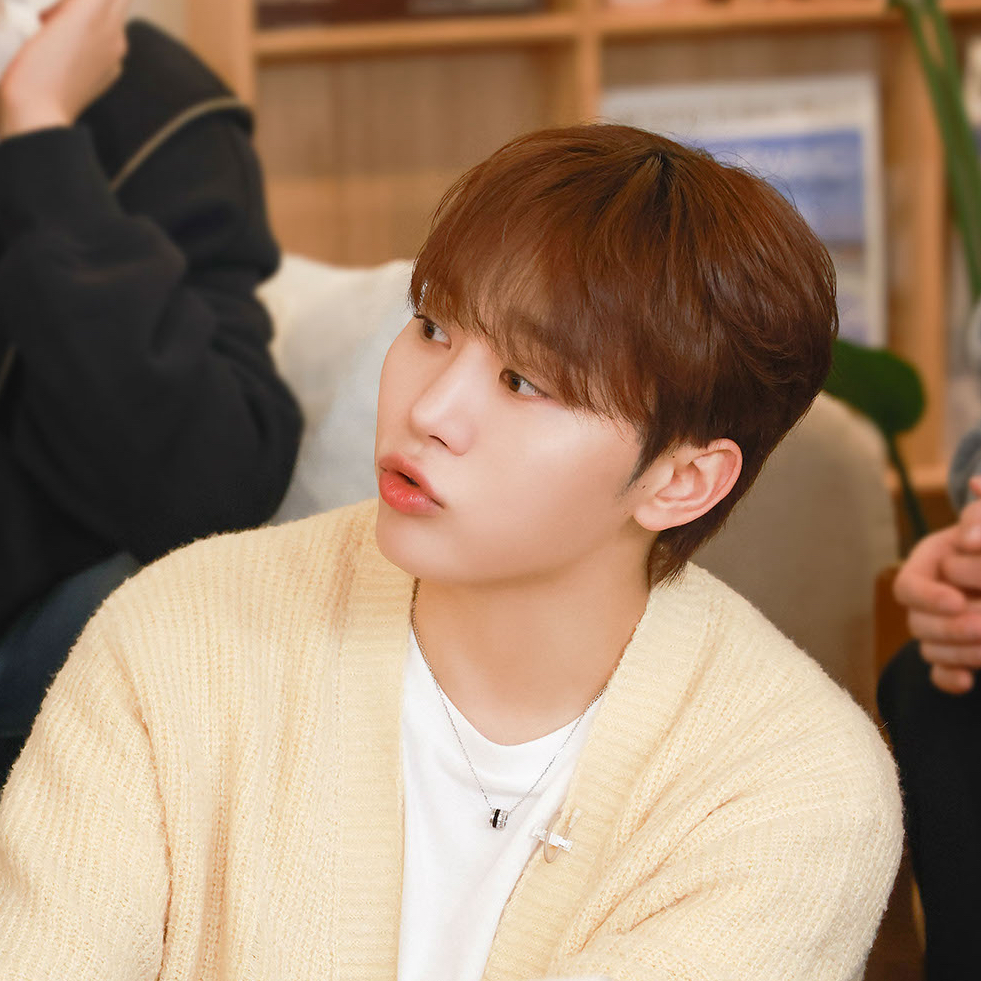 勝寛 (SEVENTEEN)粉絲拍下的瞬間