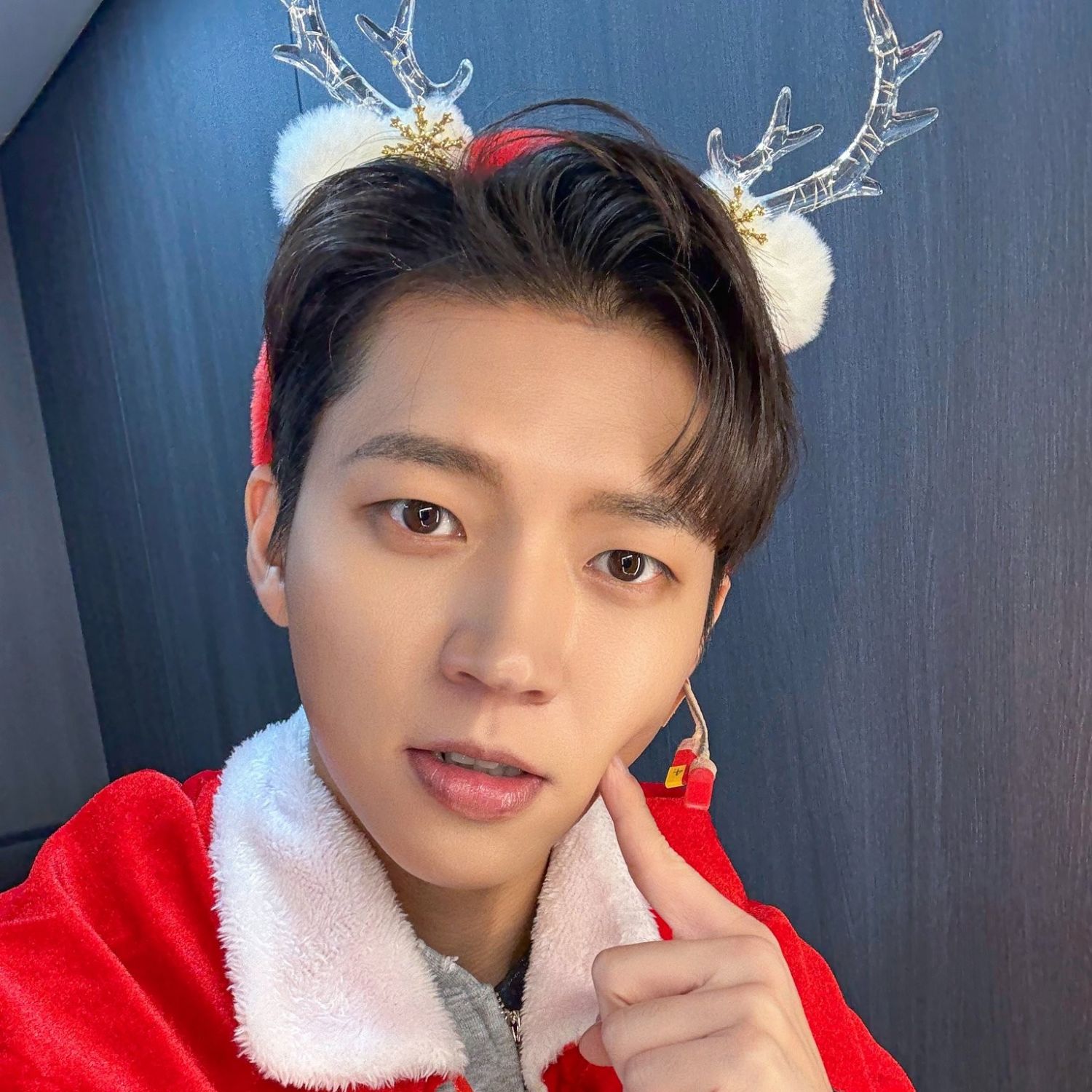 Recent activity shot of Woohyun (INFINITE)