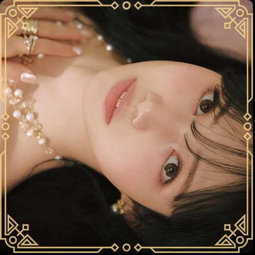 Signature photo of Kenmotsu Nano (IS:SUE) capturing their charm