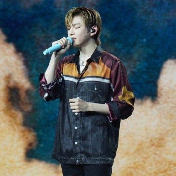 Foto aktivitas terbaru Kang Daniel