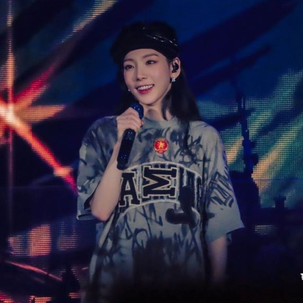 Behind-the-scenes cut of Taeyeon (Girls' Generation)